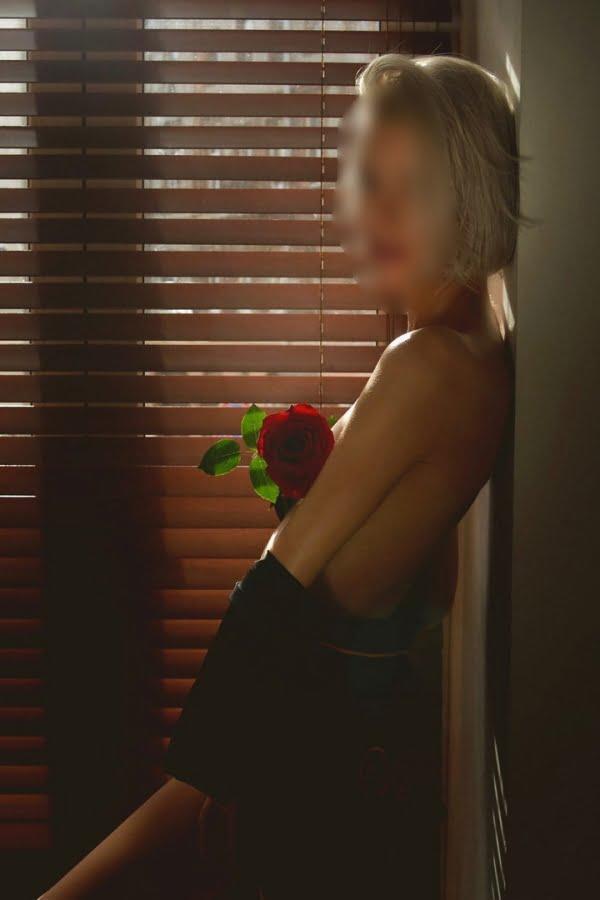 Шлюха Питера Арина +7(981)592-24-80